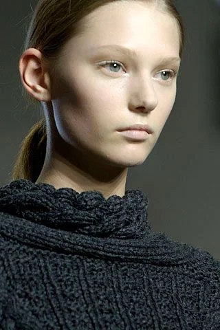 Look 25